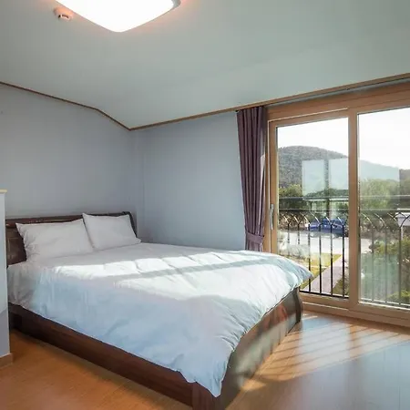 The Some Pension Seogwipo Exterior photo